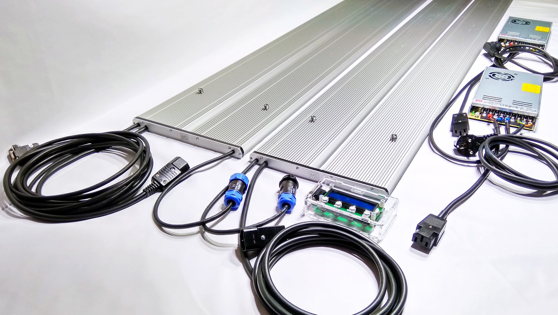 Светильник с 8-ми канальным выносным контроллером RST-tech